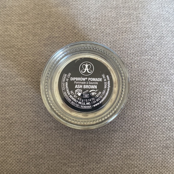 Dipbrow Pomade (Ash Brown) - Picture 2 of 2